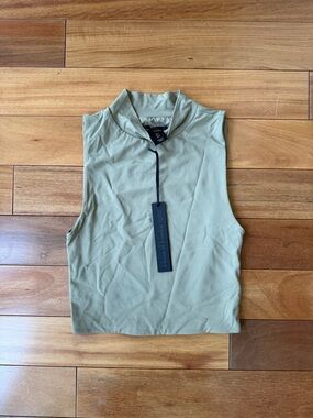 House of Harlow 1960 Sleeveless Top in Green